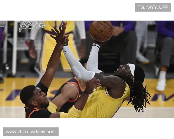 自由人27胜17负却首轮出局，新教练上任引发阵容调整疑问